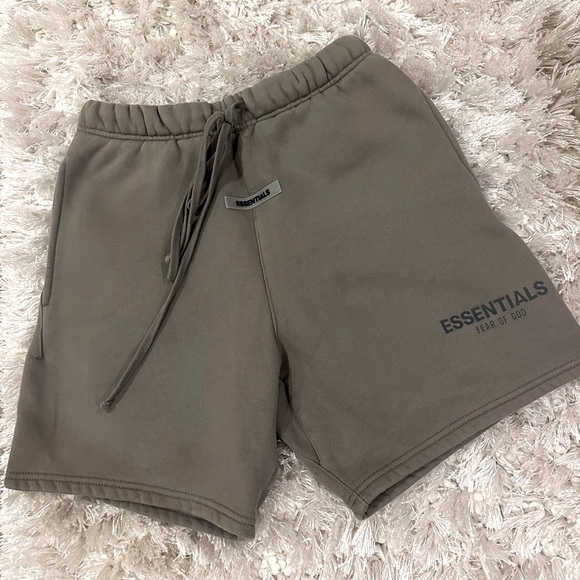 Essentials Sweat Shorts - Sz XXS - Picture 1 of 5